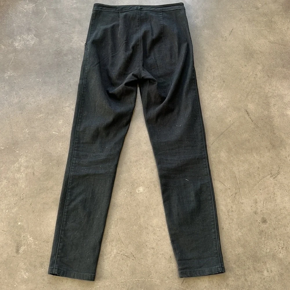Dark soft denim. Straight leg, front pockets, no back pockets, no belt loops. - Picture 2 of 10